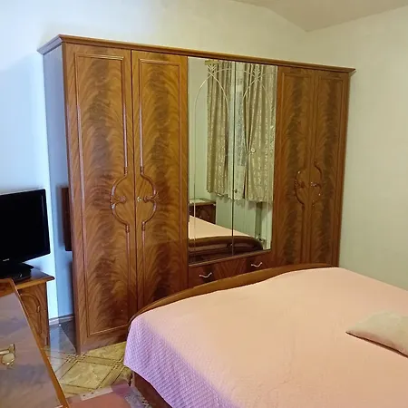 Casa Di *